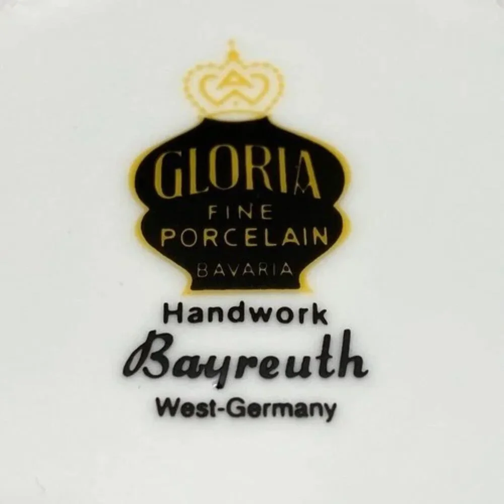 Vintage 22k Gold‎ Vase Gloria Fine Porcelain Bayreuth West Germany 8” Tall EUC
